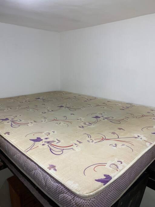 Apartamento Kitnet No Centro De Cabo Frío